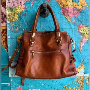 Kattee Leather Shoulder Bag in Tan with Gold Hardware